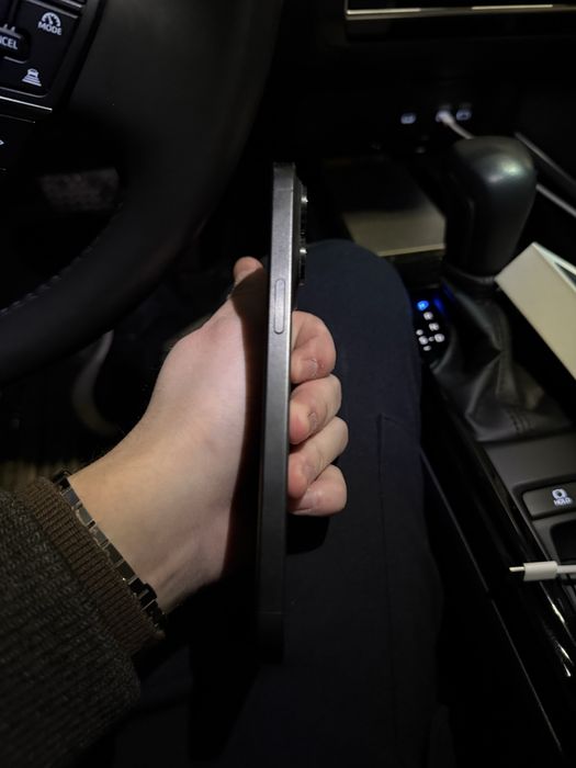 Продам 15 про мах