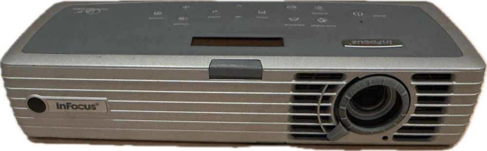 Видеопроектор InFocus