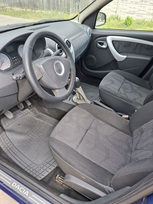 Se vinde dacia sandero 1.4 mpi