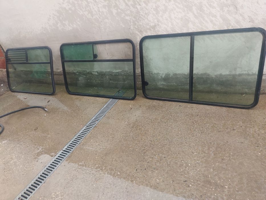 Стъкла за бус всички 250 лева