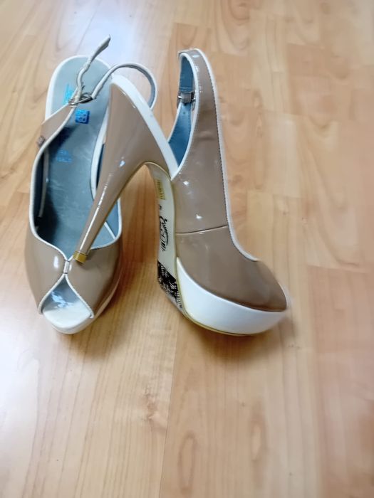 pantofi de dama marimea 40