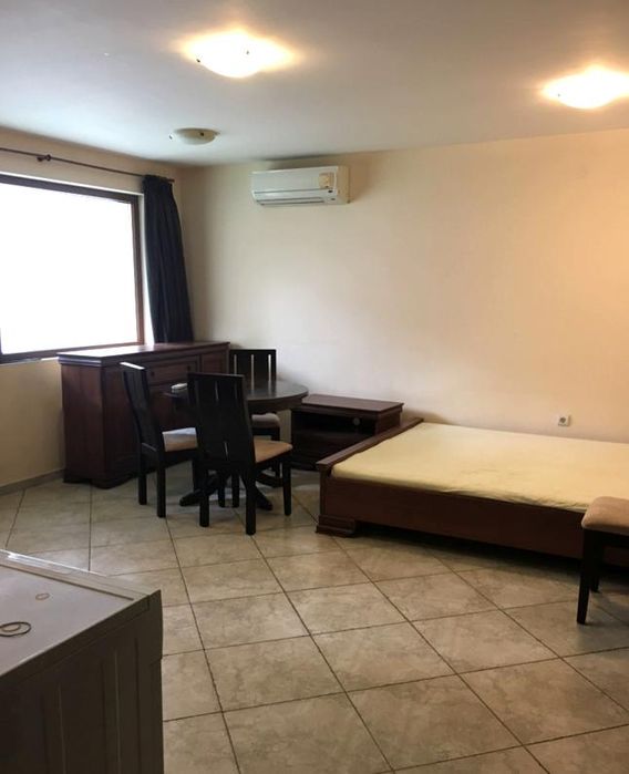 Дава се под наем Едностаен апартамент в Варна, ВИНС - 35 кв.м за 325 € - Снимка #1