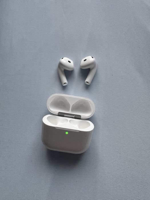 Casti airpods gen 4