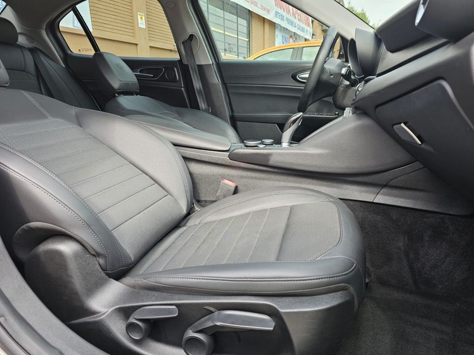 Alfa Romeo Giulia – 2017