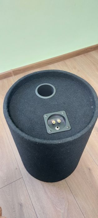 Бас туба за 12 инча говорител