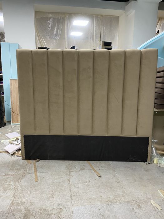 Кровать 180х2м  новый