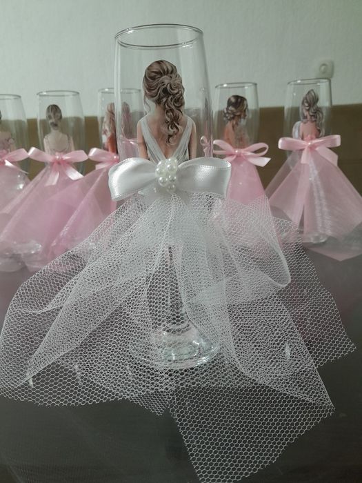 Чаши за моминско парти