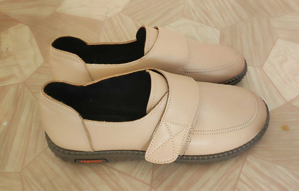 Слипоны на липучках, размер 40. Новинка!