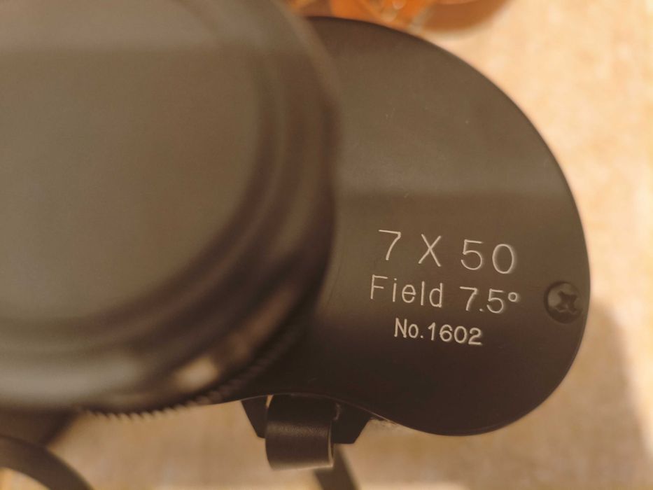 Binoclu japonez MELON 7X50  vintage anii '60-'70 sau chiar mai vechi
