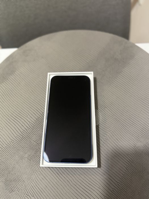 Чисто нов iPhone 12 ПРОМО  БАТ 100%