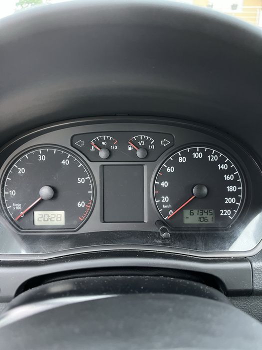 Vamd vw polo 1.2 din 2004 cu 61xxx km
