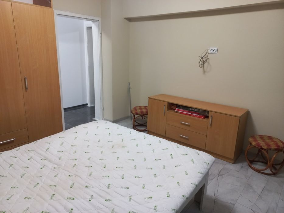 Дава се под наем Двустаен апартамент в Търговище, Център - 70 кв.м за 306 € - Снимка #5