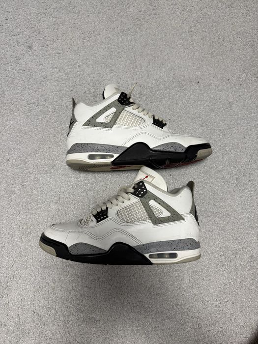 Air Jordan 4 white cement