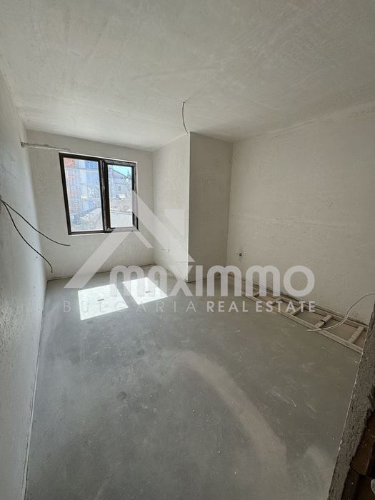 Продава се Тристаен апартамент в Варна, Колхозен пазар - 74 кв.м за 1649 €/кв.м - Снимка #9