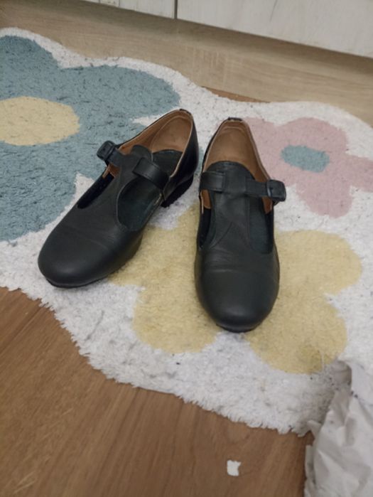 Детски скарпини, много добро състояние