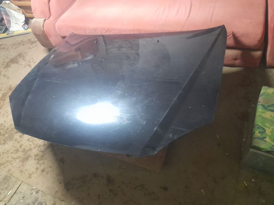 Продам капот и крыло