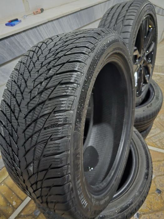 KUMHO 225/45/17 M+S