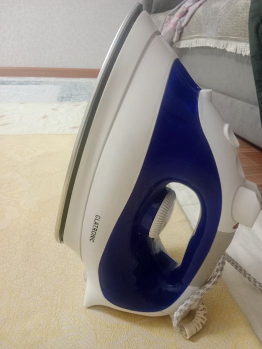 Утюг бытовой  для дома
