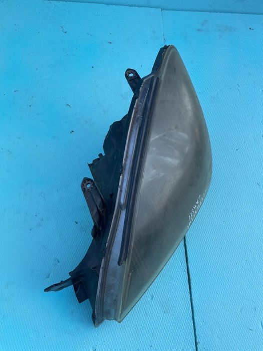 Фар Митсубиши Лансер / Mitsubishi Lancer 2002-2006г