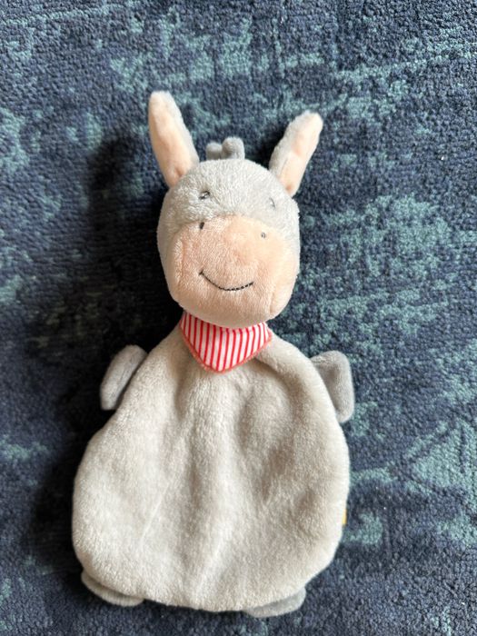 Бебешки плюшени кърпички за гушкане