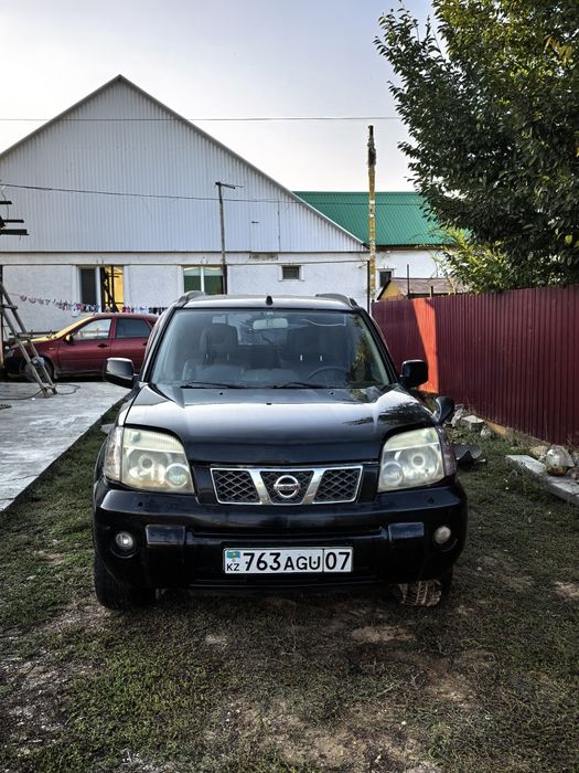 Nissan X-trail продается