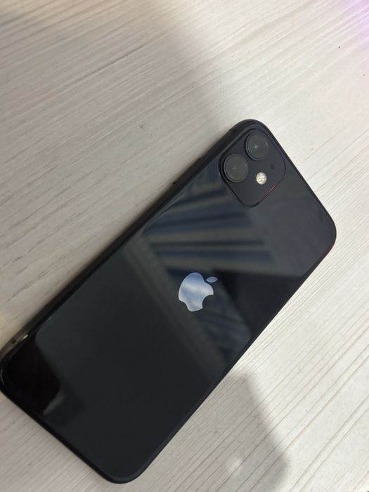 Продам iPhone 11