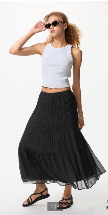 Платье, юбки от Uniqlo