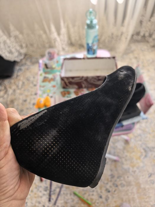 Отдам даром туфли 38 размер