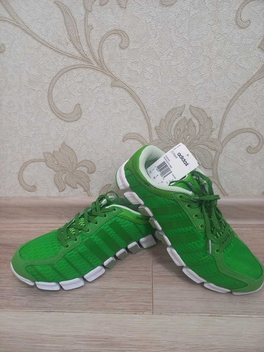 adidas кроссовки адидас