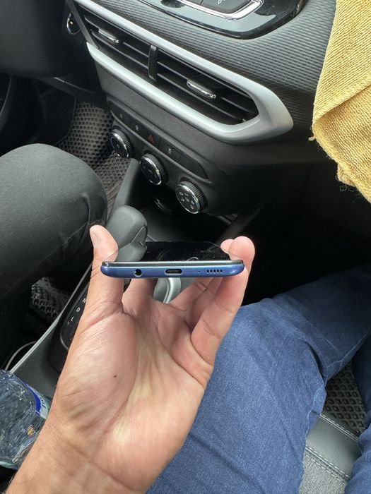 Samsung a50 srochna sotiladi