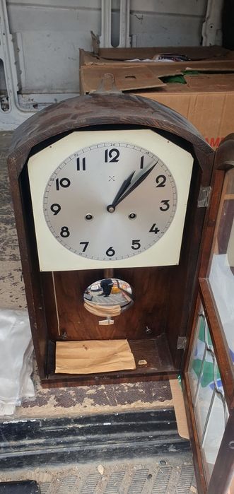 ceas de perete cu pendul