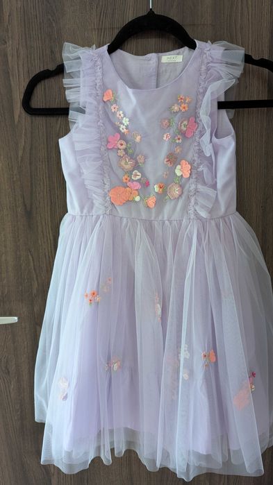 Rochite 7 ani marime 122