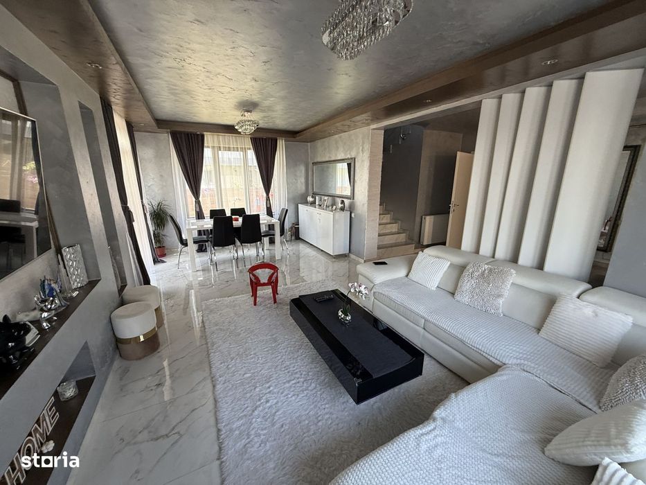 Duplex la cheie zona Sesul de Sus ,strada privata cu bariera .