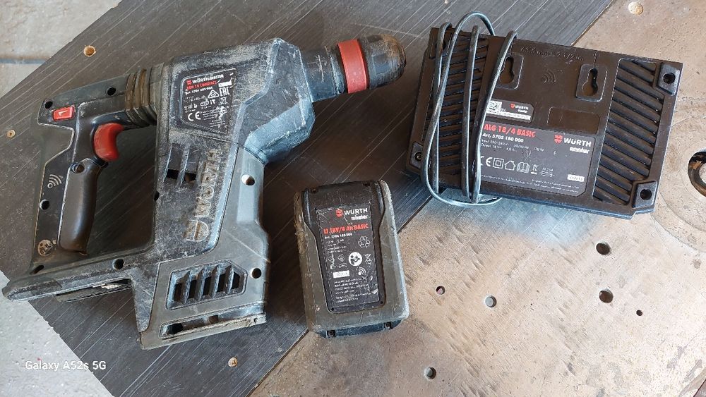 Продавам Wurth ABH 18 Compact  M-Cube  безчетков  перфоратор