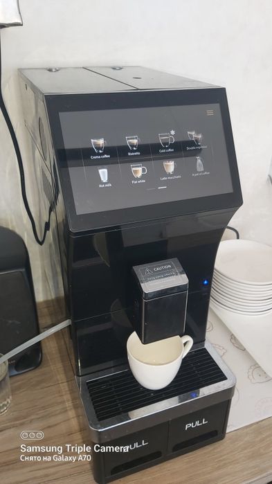 Продам кофе машину. Rosso