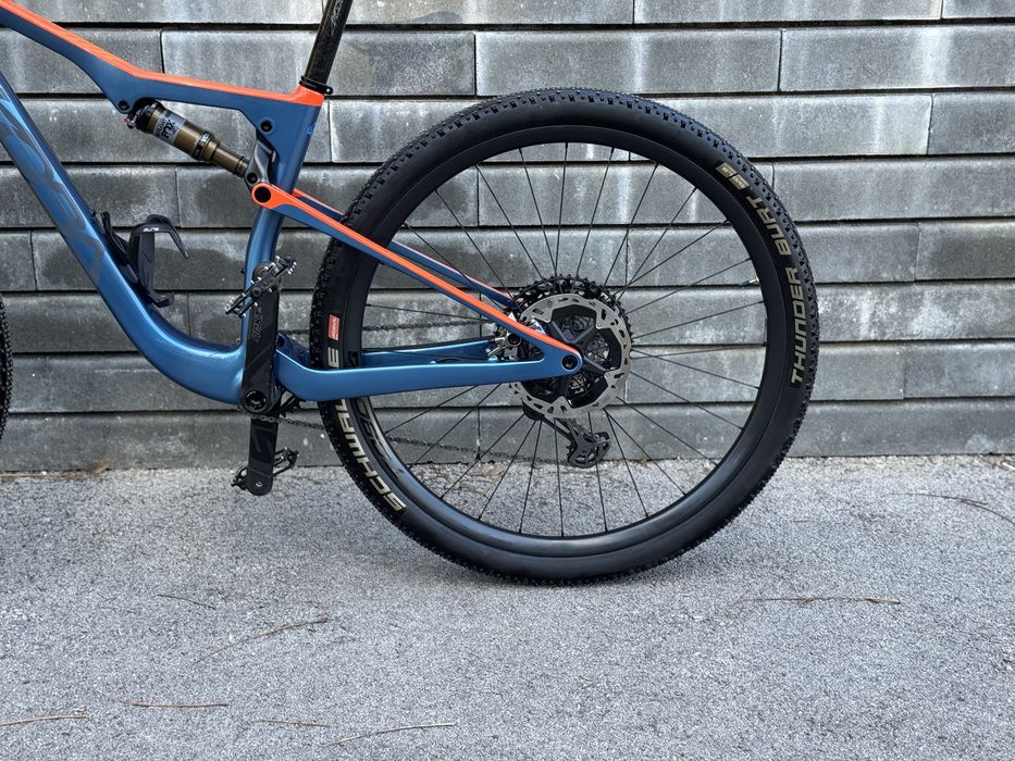 Планински карбонов велосипед KOBA SENTIERO (M размер)