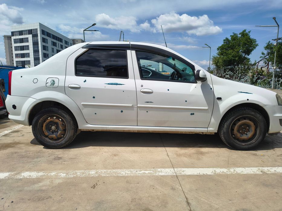 DACIA Logan 2011 — imagine 2