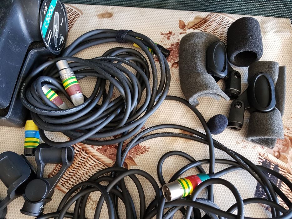 AKG-микрофони и др.
