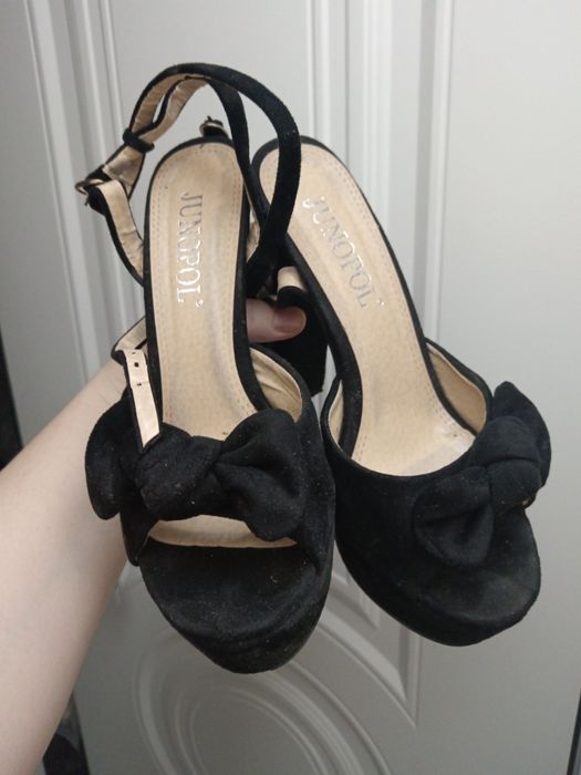 Продам 39 размер обуви