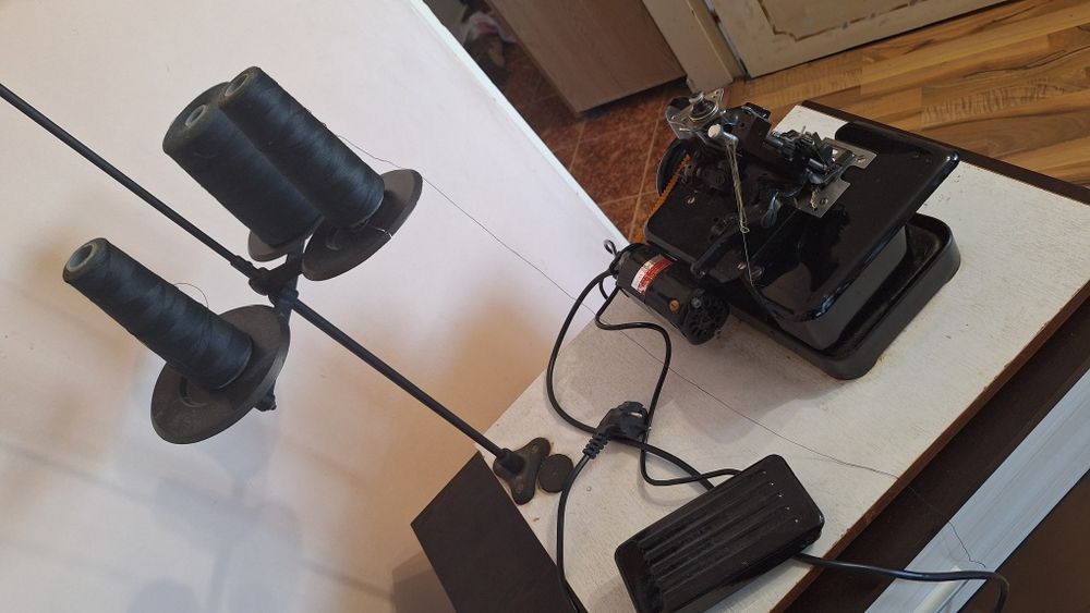 Триконичен оверлог