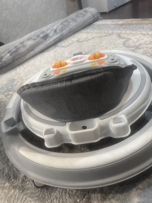 Ходунок в хорошем состояни.