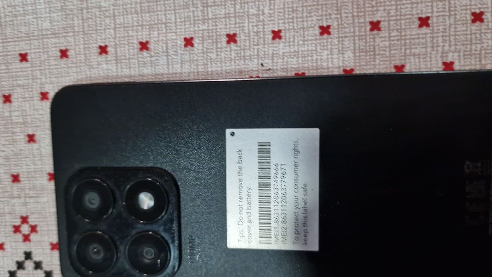 Honor X8a в перфектно състояние