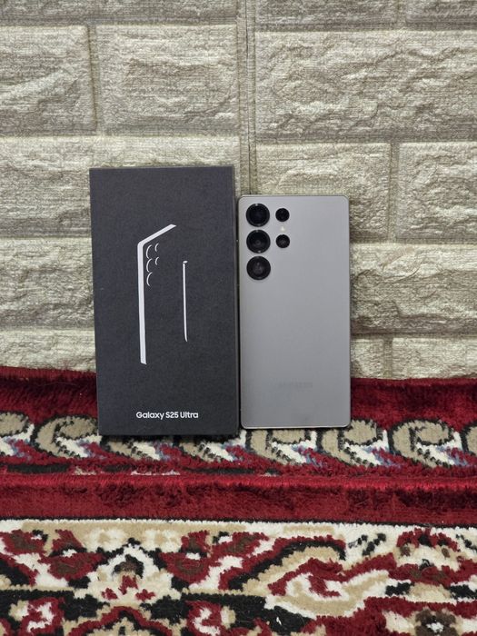 Samsung S25 Ultra 12/512 2simsotiladi