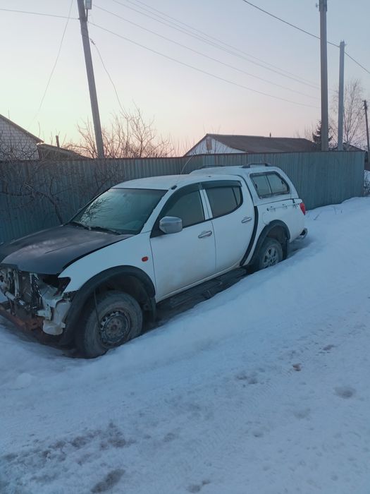 Продам mitsubishi l200