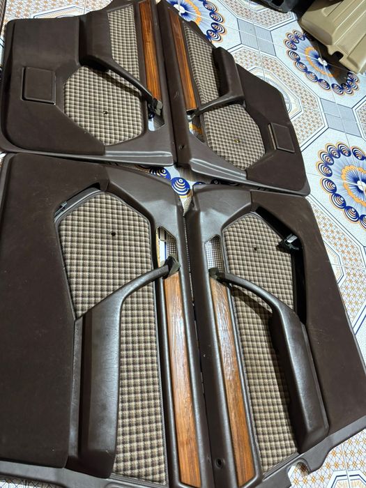 Салон на мерседес w 124