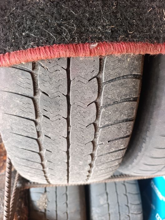 Продам резину R16