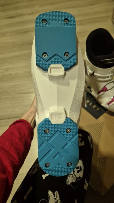 Clapari dama  McKINLEY