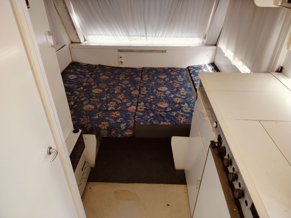 Каравана KIP42T в много добро състояние