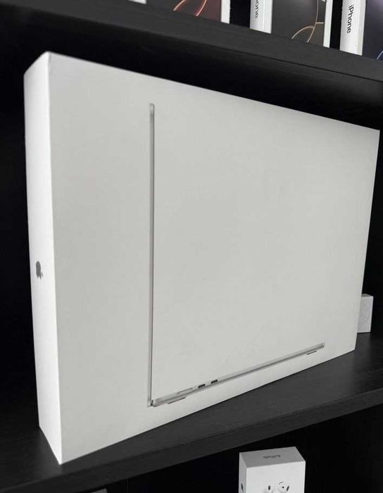 MacBook Air 13 M3 8GB 256