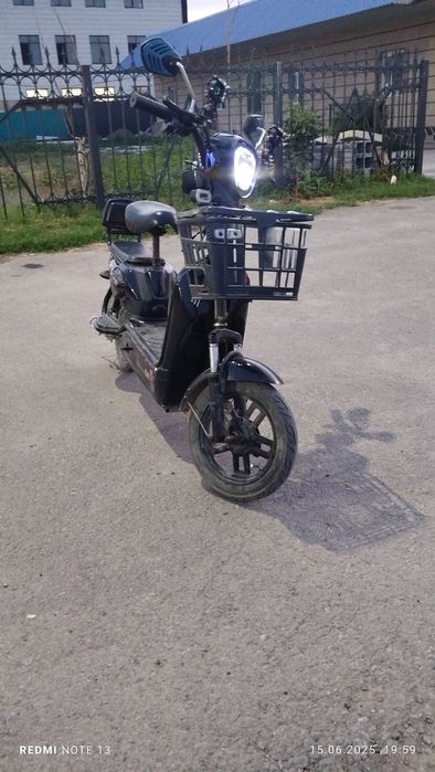 Продам скутер 350ват